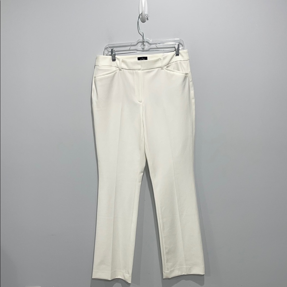 White House Black Market the Slim comfort stretch pants size 10 white NEW